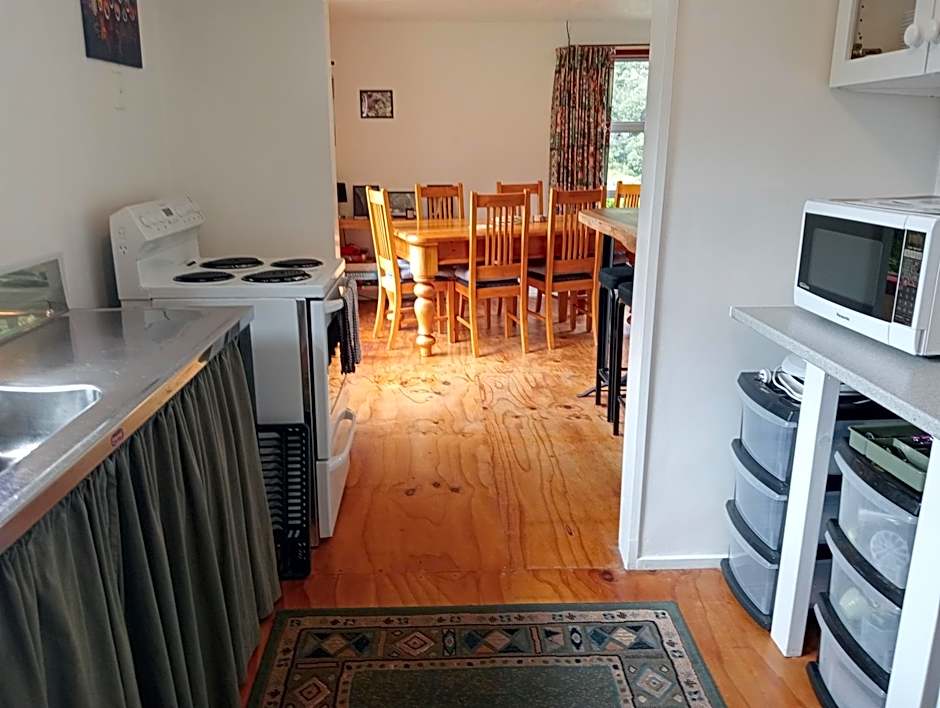 Rata Lodge Accommodation