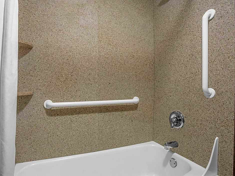 Days Inn by Wyndham Elko