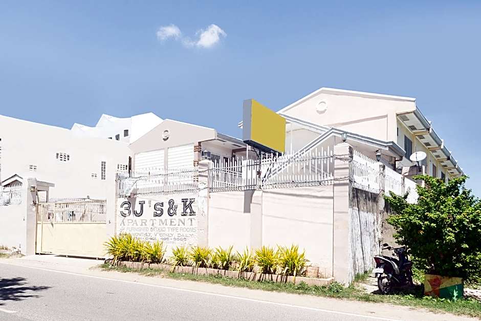 OYO 556 3j's And K Apartment