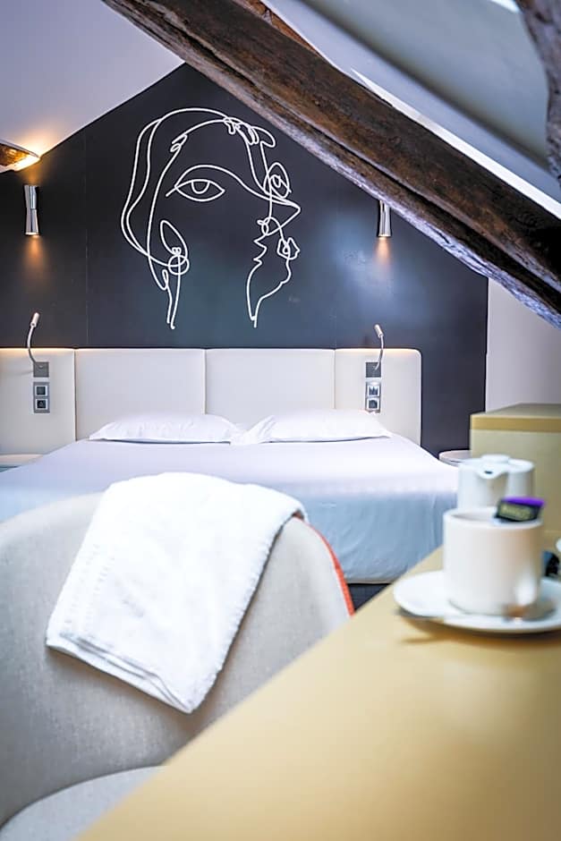 Hotel Montparnasse Saint Germain