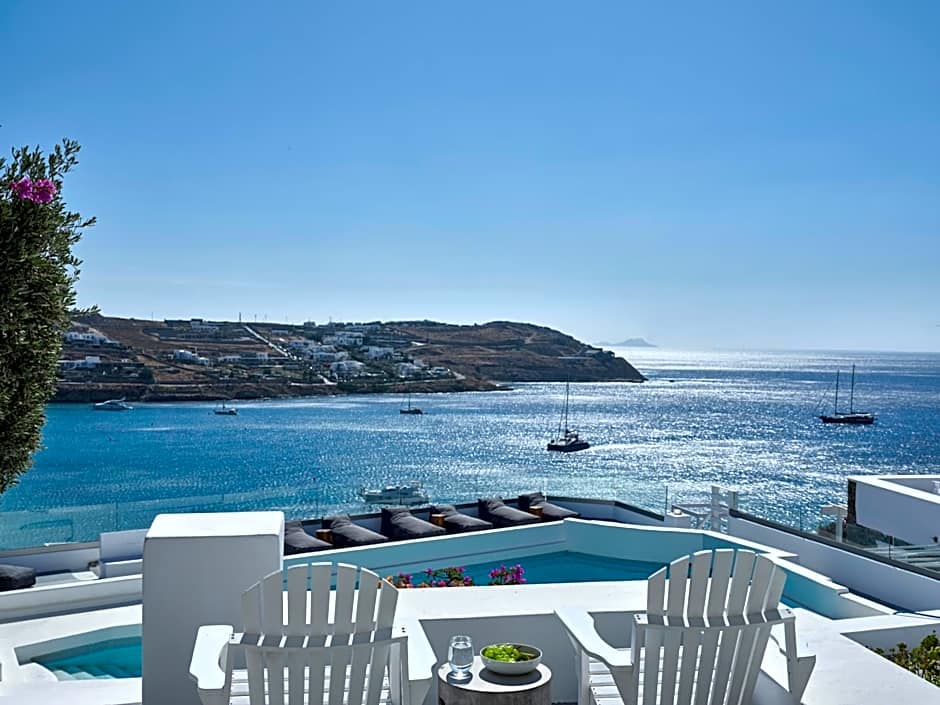 Pietra e Mare - Mykonos Moments by Mr and Mrs White