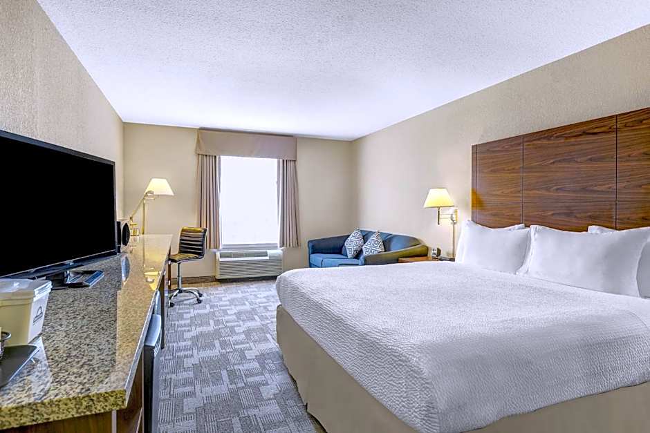 Prairie Crest Red Deer by IHG