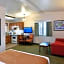 Lamplighter Inn & Suites at SDSU