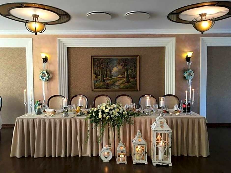 Borowinowy Zdrój Hotel Wellness Spa & Conference