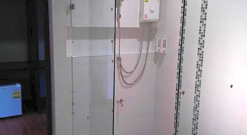 Phumin Place Hotel