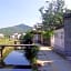 Wuyuan Qingyuan Guanting Guest House