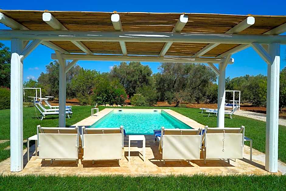 TRULLO MATTEO VILLA DE LUXE avec PISCINE