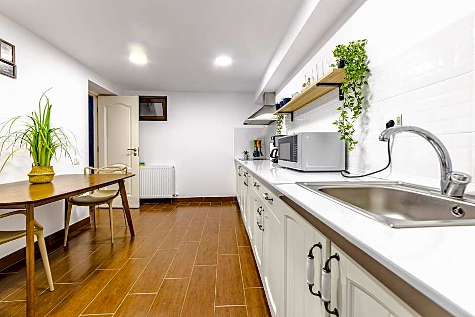 Yael Luxury Apartments 3