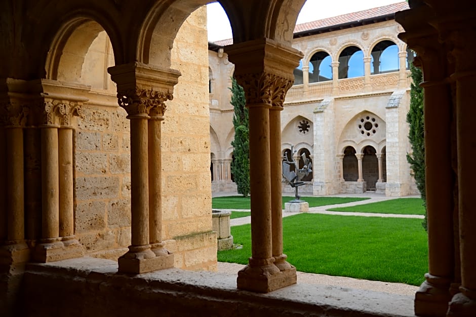 Castilla Termal Monasterio De Valbuena