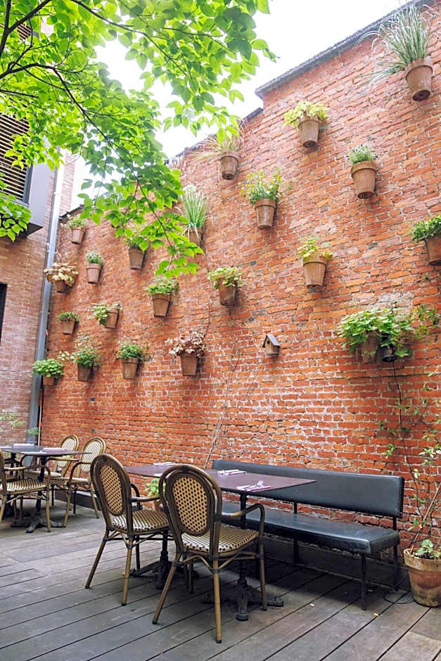 Latroupe Jardin Secret