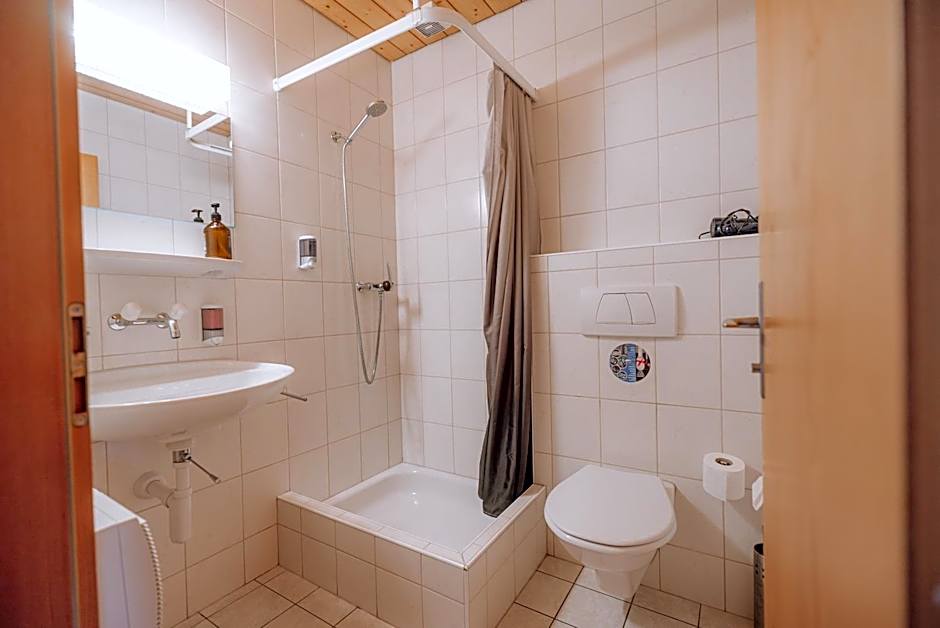 Hotel Wildbach Brienz
