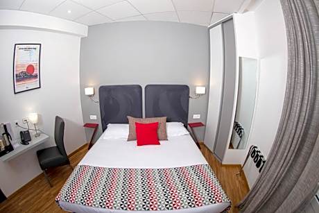 Economy Small Double Room