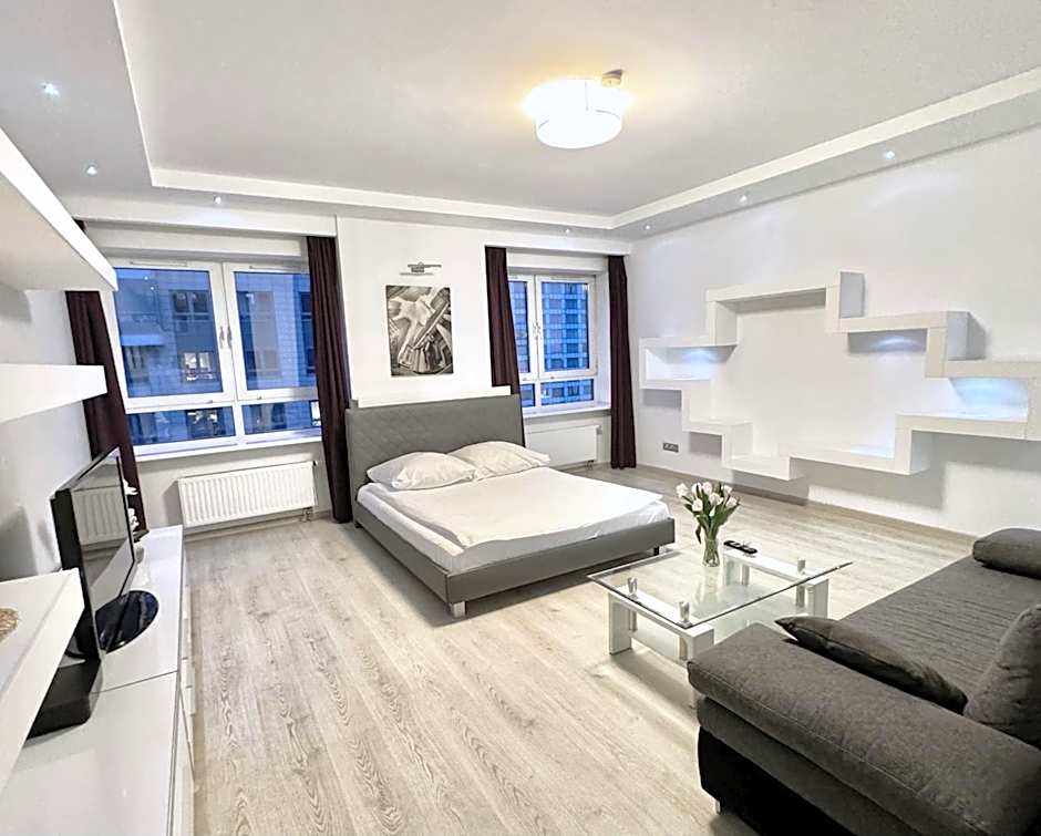 Platinum Towers Country 2 Country