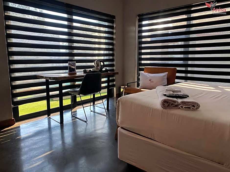 ANISA GUESTHOUSE