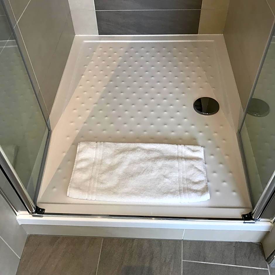 Hotel Select Suites & Aparts