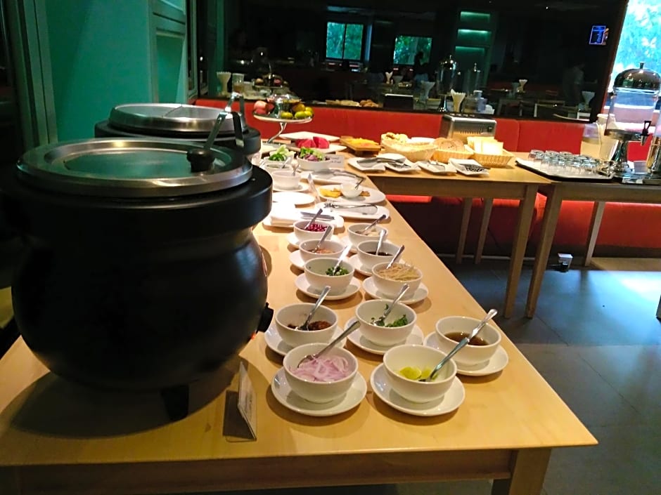 THE LINK YANGON BOUTIQUE HOTEL