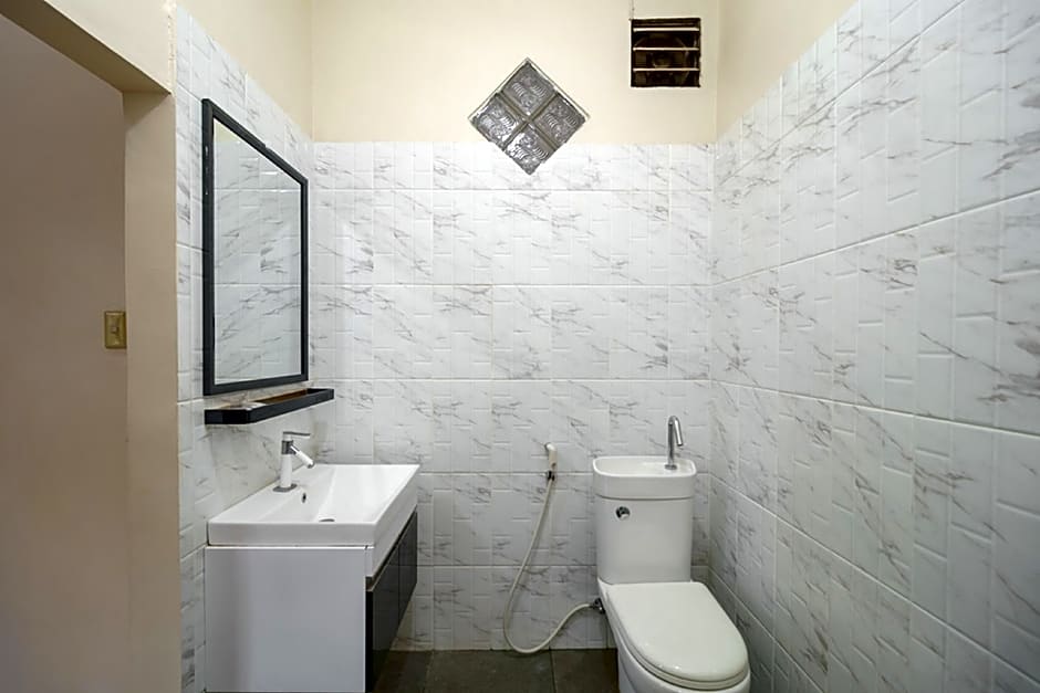 RedDoorz Plus @ Hotel Sempurna Watervang Lubuk Linggau