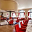 Hotel Monopol - Central Station