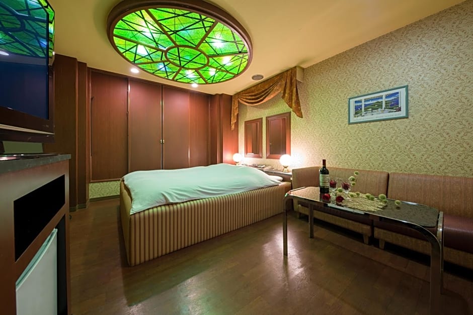 Hotel ニャンだふる