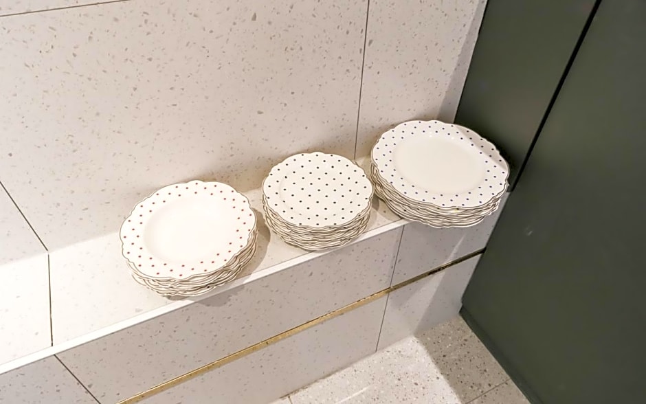 Changwon Brown dot Hotel Palyong