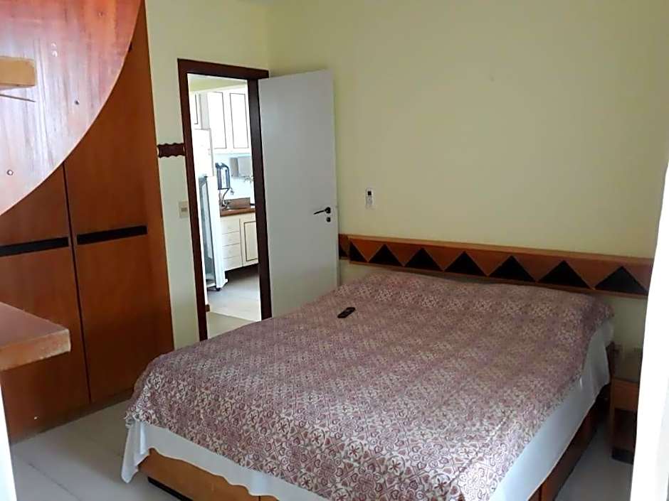 Flat no Pituba Sol 302 E 311