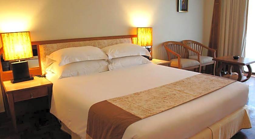 Safari Beach Hotel - SHA Extra Plus