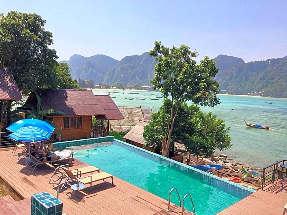 The Cobble Beach Hotel- Phi Phi Island