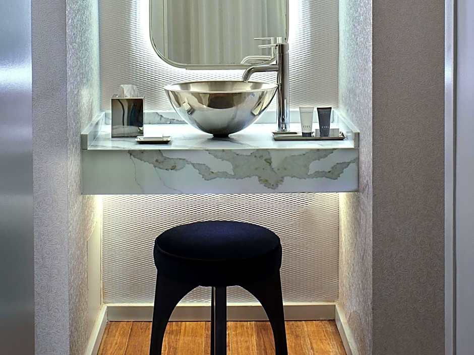 Mondrian Los Angeles