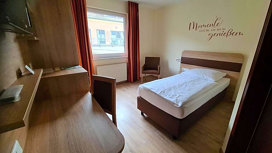 KomfortHotel Grossbeeren - Stadt-Gut-Hotel