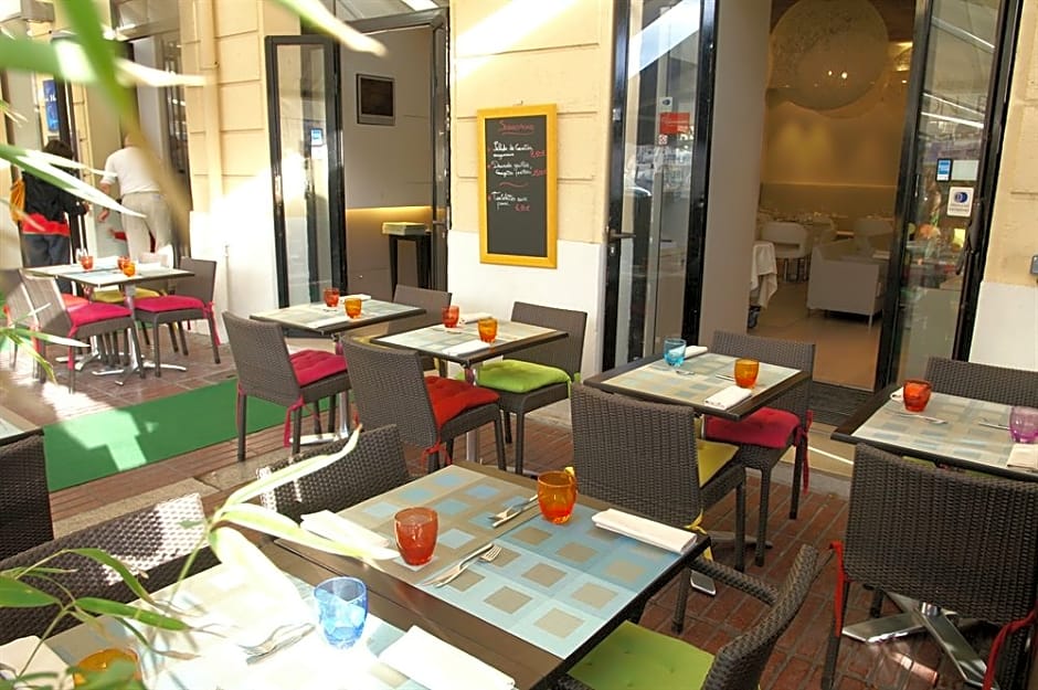 Maisons du Monde Hotel & Suites - Marseille Vieux Port