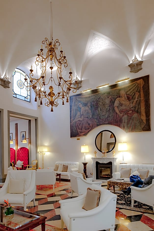 Golden Tower Hotel & Spa