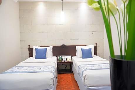 Deluxe Twin Room with Garden View