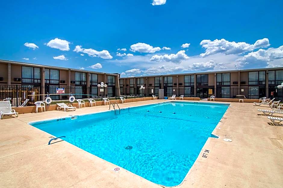 Quality Inn Taos