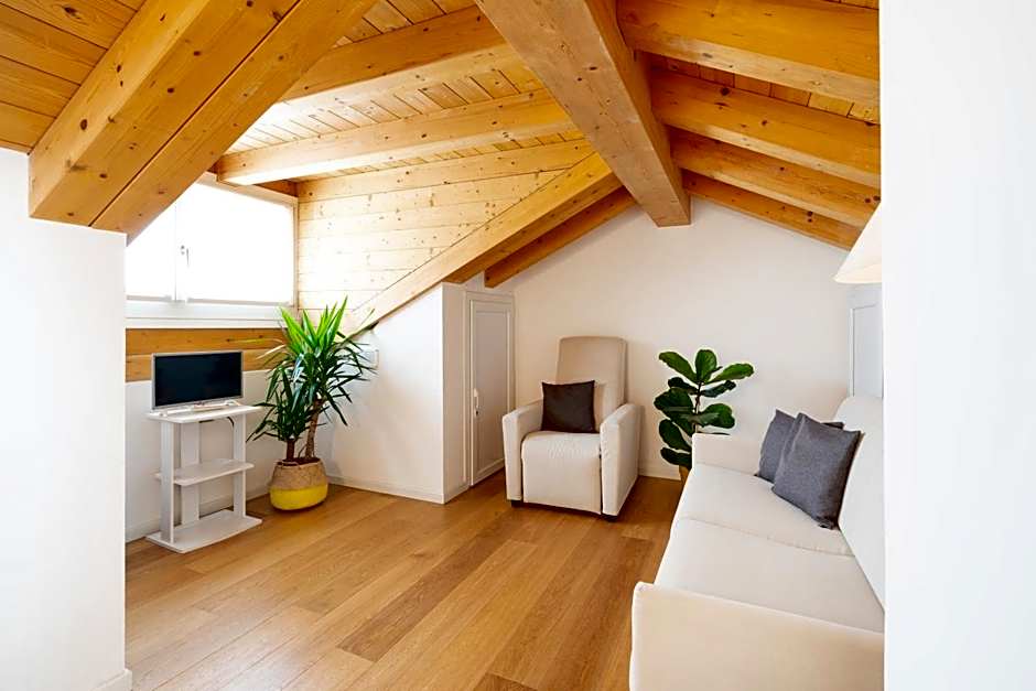 Ca' Degli Antichi Giardini Apartments