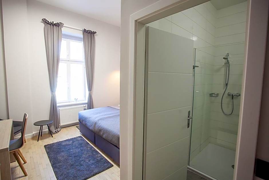 Zagreb City Vibe Apartments & Rooms