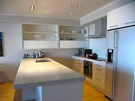 Superior Three Bedroom Apartment