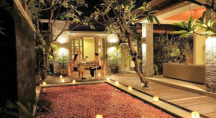 The Wolas Villas