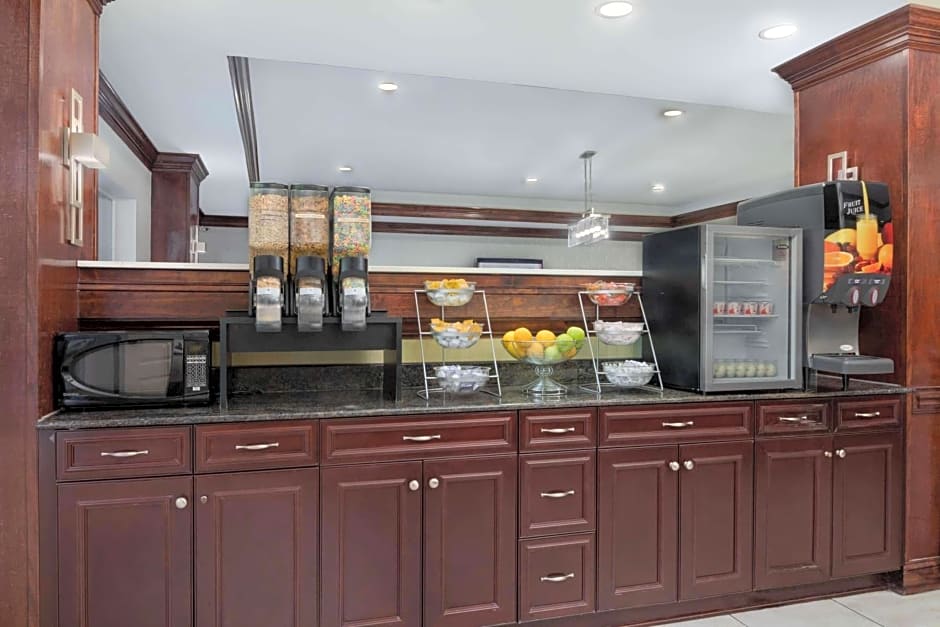 La Quinta by Wyndham Savannah Airport - Pooler