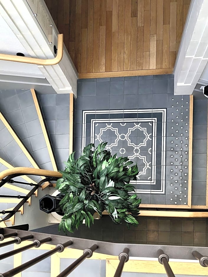 Ra Sidence Central Parc