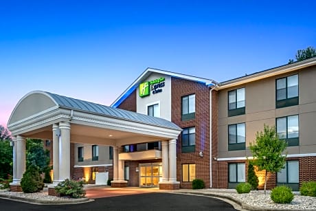 Holiday Inn Express & Suites Tell City, an IHG Hotel