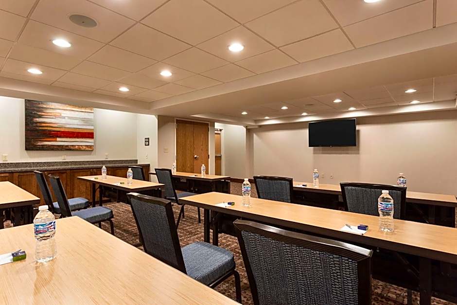Hampton Inn By Hilton And Suites Clayton/St Louis-Galleria Area