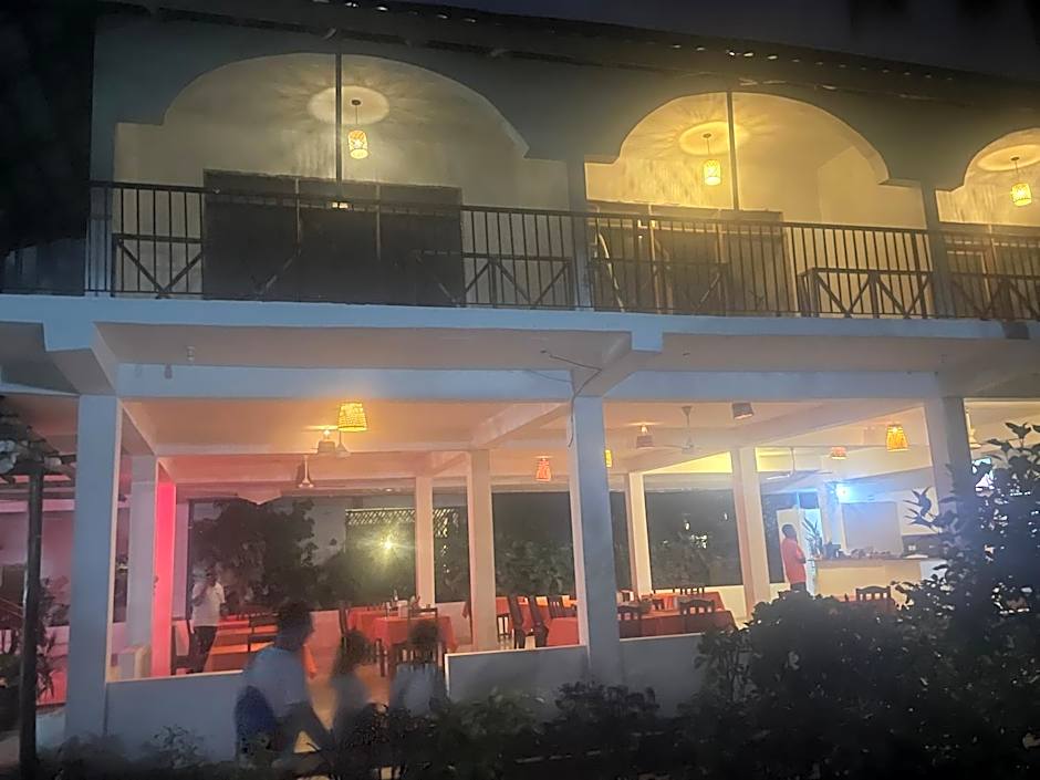 Kivulini Lodge and Restaurant