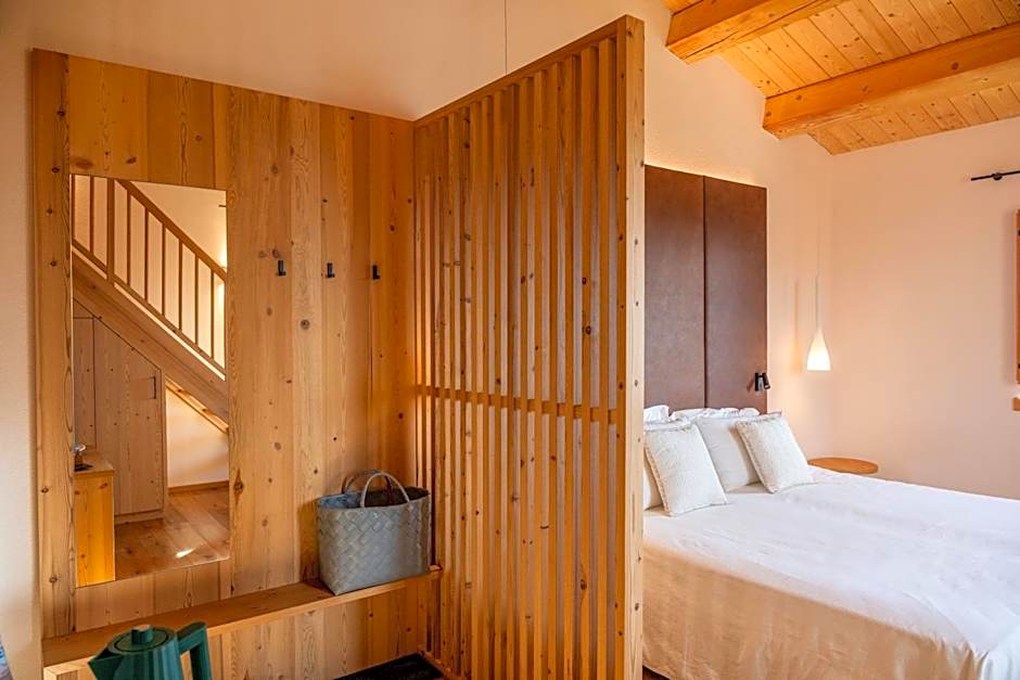 Aura Relais