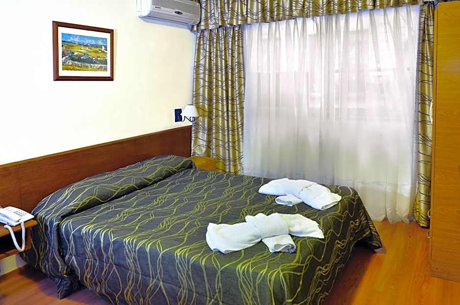 Hotel Hispano