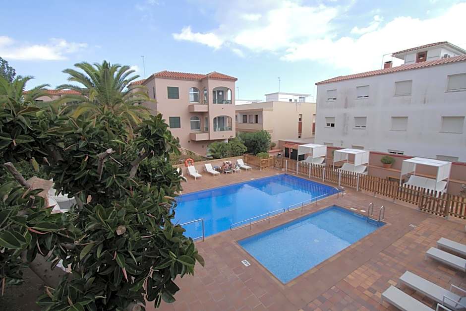 Apartamentos Royal Life