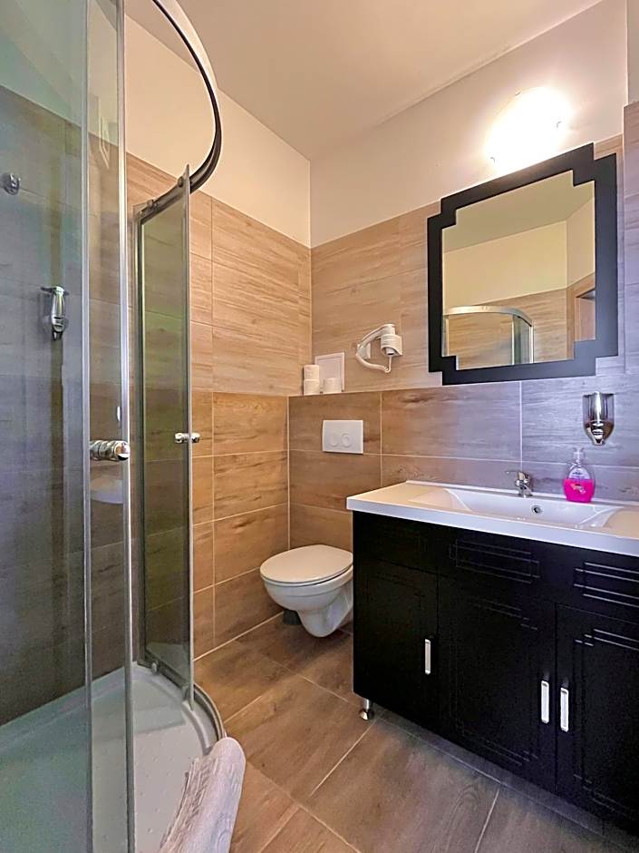 Hostel DV Morski - z prywatnymi łazienkami