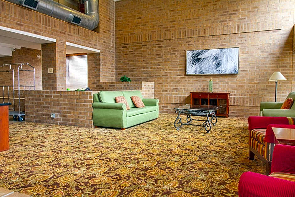 Tulsa Square Hotel Central, I-44 By OYO