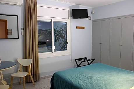 Economy Double or Twin Room