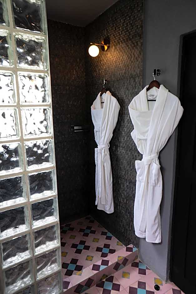 Hotel Piedras Neg