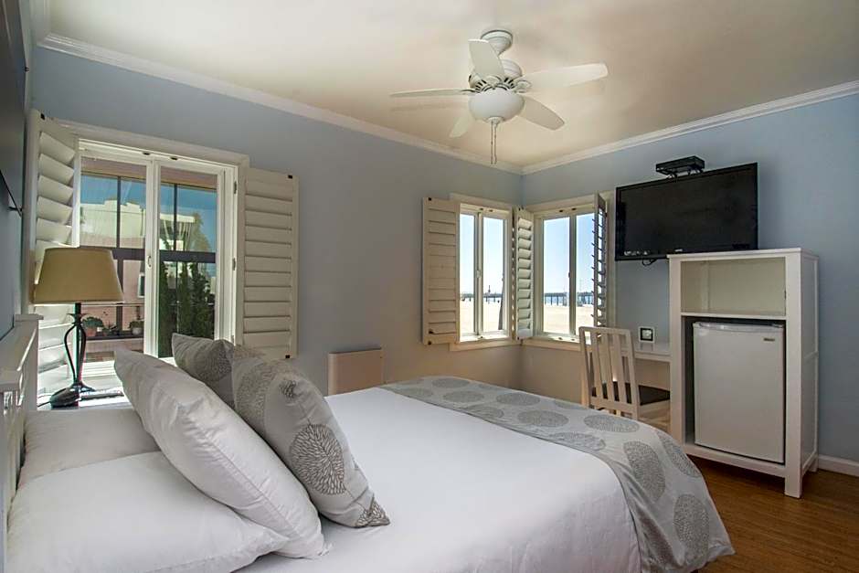 Venice on the Beach Hotel